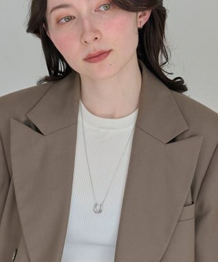 Phoebe 〈金属アレルギー対応〉メタリックホースシューネックレス　シルバー　ステンレス/馬蹄/蹄鉄/ラッキーモチーフ/ギフト/プレゼント/大ぶり シルバー