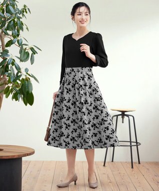 Tiaclasse L フロッキードッキングワンピース ブラック×オフチェック