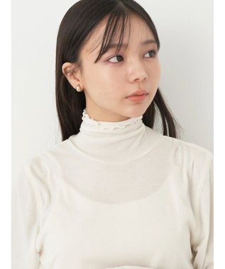 earth music&ecology シアータートルネックプルオーバー Ivory