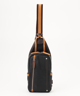 UNBILLION Otias シュリンクレザーオイル仕上げタテ型ボディバッグ