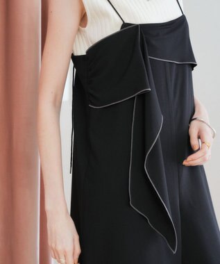 YECCA VECCA ラッフルキャミオールインワン Black