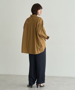 YECCA VECCA ドロストデザインギャザーシャツ Camel