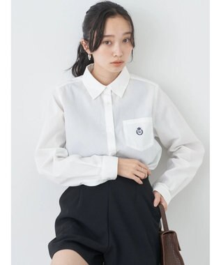 earth music&ecology ロゴ刺繍シャツ Off White