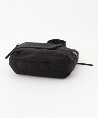 Y'SACCS コーデュロイライクナイロンショルダー ブラック