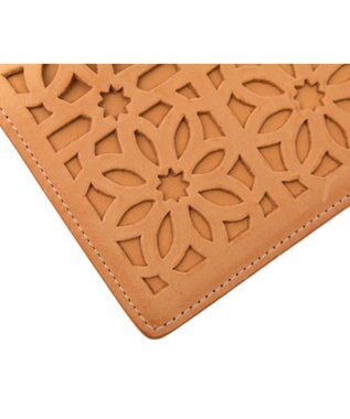 genten カットワーク パスケース ヌメベージュ