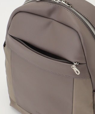 Y'SACCS 【ムック本掲載】ブロックモチーフリュックサック グレージュ