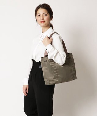 LA BAGAGERIE ナイロントートバッグ
