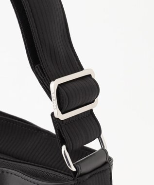 Y'SACCS コーデュロイライクナイロンショルダー ブラック