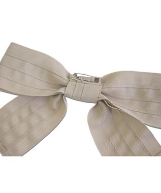 ATRENA 段折りブレード リボンつきキャペリン ベージュ