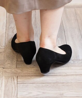 Pointer 日本製 ラウンドトゥパンプス ブラック(ヌバック)