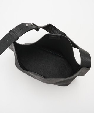 IACUCCI ルオータ ワンハンドルトート ALCE ブラック