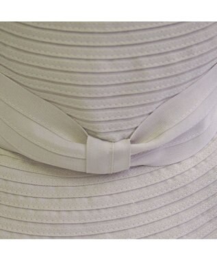 ATRENA 段折りブレード リボンつきキャペリン ベージュ