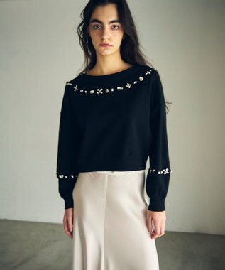 GRACE CONTINENTAL マルチビジューニットトップ