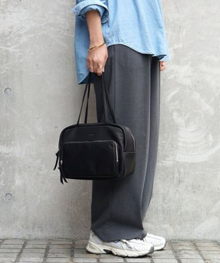 FOLNA RD ソフトレザーフロントポケットボストンバッグ ブラック