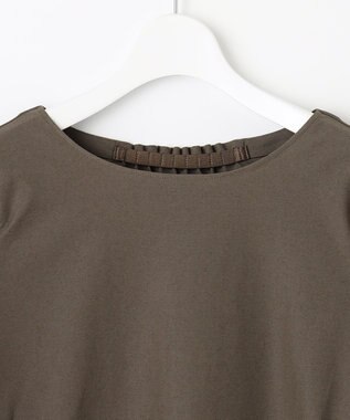 自由区 【洗える】コンビネーションシャーティング パフスリーブ カットソー ブラウン系