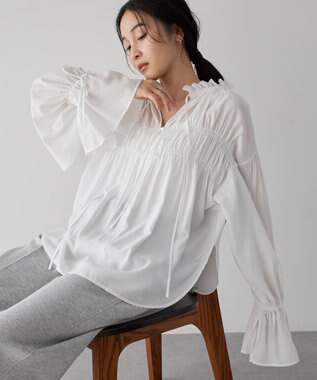 YECCA VECCA シャーリングギャザーリボンブラウス Off White