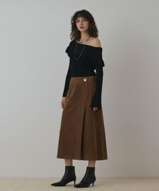 GRACE CONTINENTAL オフショルフリルニットトップ ブラック