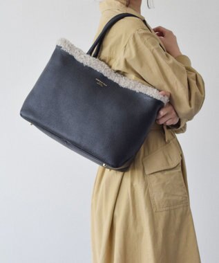 INTER-CHAUSSURES 【CHRISTIAN VILLA】ムートンパイピングバッグ ブラック