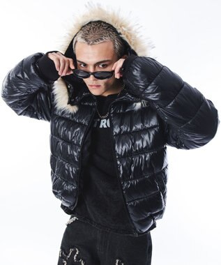 WEGO 【ユニセックス着用ITEM】2WAYシャイニーパファーフーディー ブラック