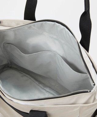 TOPKAPI 【Breath TOPKAPI】Train 防水ポリエステル ビッグ トートバッグ / 8ポケット/ キャリー対応 ライトベージュ