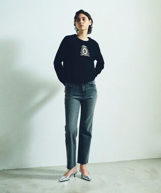 GRACE CONTINENTAL エンブレム刺繍ニットトップ ブラック