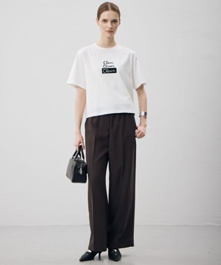 ICB クロップド ロゴTEE（レタードプリント） オフホワイト