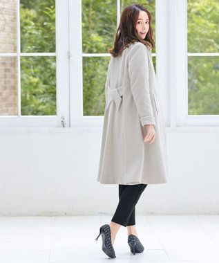 日本製生地 上質素材を使用した バックリボンディテールウールコート Tiaclasse ファッション通販 公式通販 オンワード クローゼット