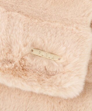 MOONBAT 【洗える】フルラ （FURLA）フェイクファー マフラー ロゴプレート付 差し込み ティペット ベージュ