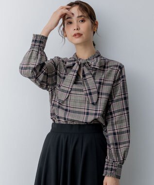 組曲 シアーツイルチェック ハイネックブラウス ベージュ系3