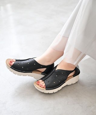 Pointer 本革 超軽量厚底パンチングサンダル ブラック