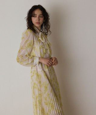 GRACE CONTINENTAL フラワープリントプリーツワンピース イエロー