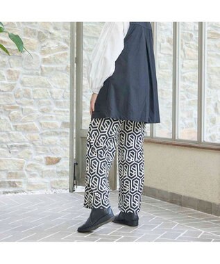 MODE ET JACOMO <D'ICI>スクエアトゥフラットブーツ ブラック