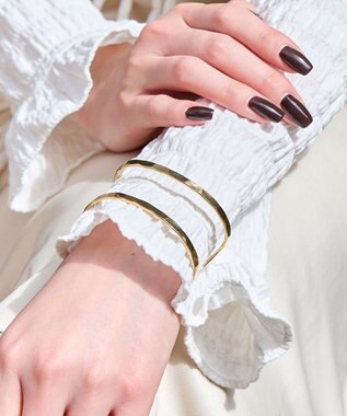  【金属アレルギー対応】2ラインテクスチャーワイドカフバングル　ゴールド/ニッケルフリー