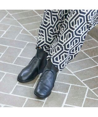 MODE ET JACOMO <D'ICI>スクエアトゥフラットブーツ ブラック