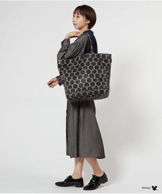 Y'SACCS 【Disney Collection】シルエットプリントトートバッグ　Lサイズ グレー