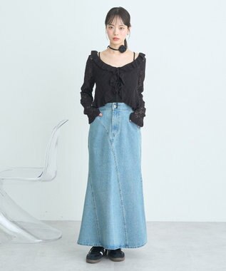 earth music&ecology エスカルゴマーメイドデニムスカート Light Indigo