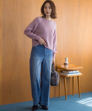 組曲 【WEB限定】モヘヤブレンド ビジューライク刺繍ニット ピンク系