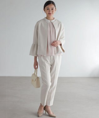 組曲 L 【KUMIKYOKU NAVY】コンフォータブルドレープ フリルテーパードパンツ サンドベージュ系