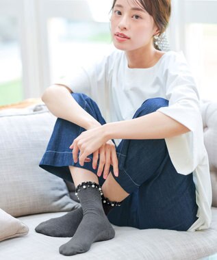 Tiaclasse パール付きフリルソックス グレー