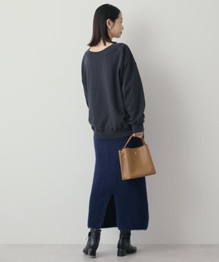 AMERICAN HOLIC Vネックワンポイントロゴスウェットプルオーバー Charcoal Gray