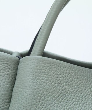 TOPKAPI 【Breath TOPKAPI】シュリンクレザー ショルダー付き ミニ トートバッグ / チャーム付き グリーングレー