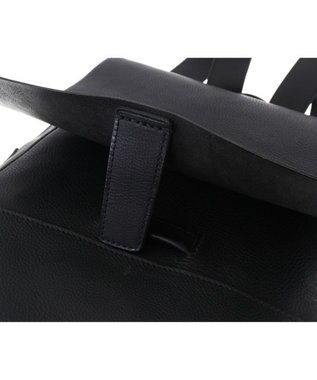 genten ミネルヴァ　フラップリュック クロ