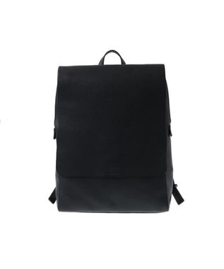 genten ミネルヴァ　フラップリュック クロ