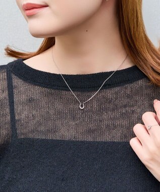 Phoebe 〈オンワード限定セット〉ロマンティックビジューバタフライフープピアス×リッチラインフォースシューネックレス　 シルバー