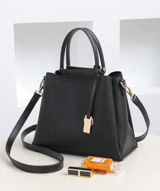 style code 【MERCURYDUO/マーキュリーデュオ】両アオリポケット　ハンドバッグ　キーリングチャーム付き ブラック