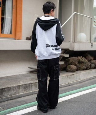 WEGO 【ユニセックス着用ITEM】ラインラグランZIPパーカー アッシュグレー