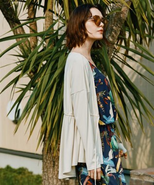 San-ai Resort（三愛水着楽園） 【UPF50＋】水陸両用羽織り　M【Coral veil（コーラルヴェール）】 ベージュ