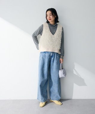 Green Parks ラメ入り毛足ニットベスト Ecru