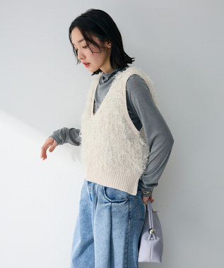 Green Parks ラメ入り毛足ニットベスト Ecru
