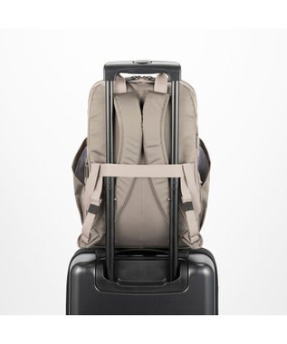 ACE BAGS & LUGGAGE 【軽量】 ace. ルフィラ リュックサック A4 14.0インチPC収納 17911 エース グレージュ